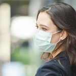 Monash University: indossare la mascherina riduce le infezioni del 53%